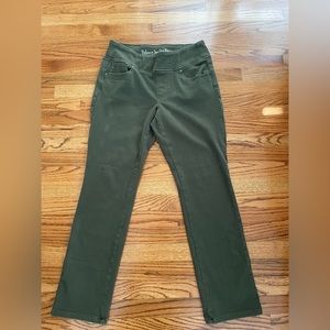 Flexibelle straight leg jeans. Size 14